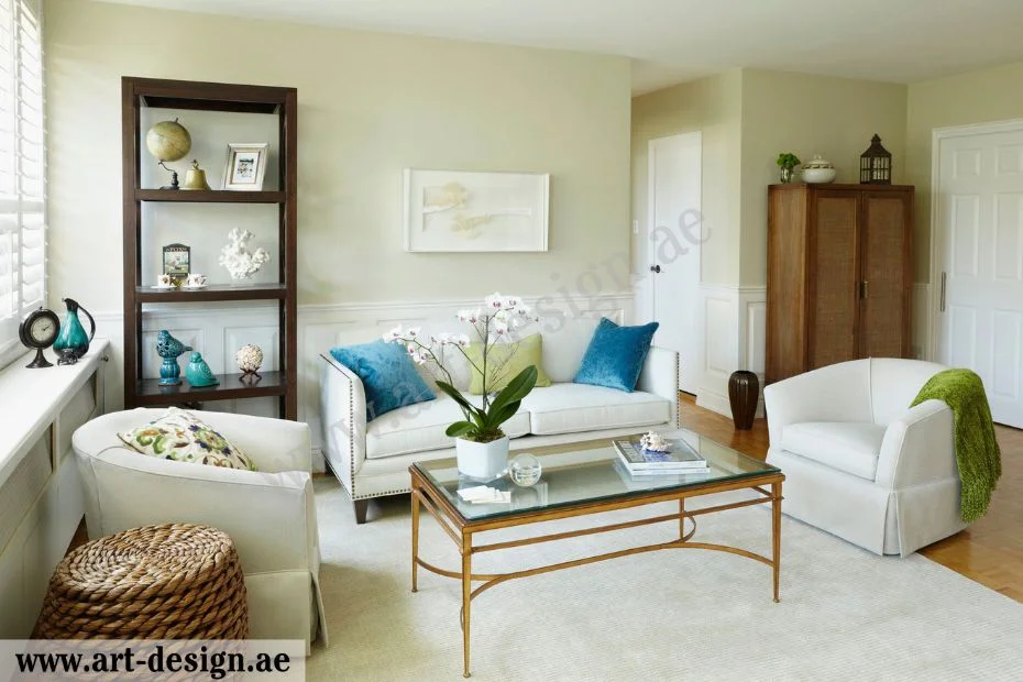 أفكار مميزة لتصميم ديكور غرفة جلوس صغيرة في الإمارات 6 ليكن الأثاث بعيدًا عن الجدار مسافة قليلة