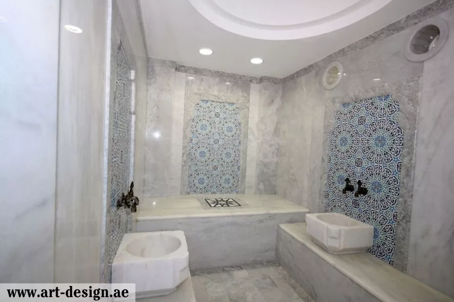 النمط التقليدي بألوانه الهادئة وتنسيقه البسيط