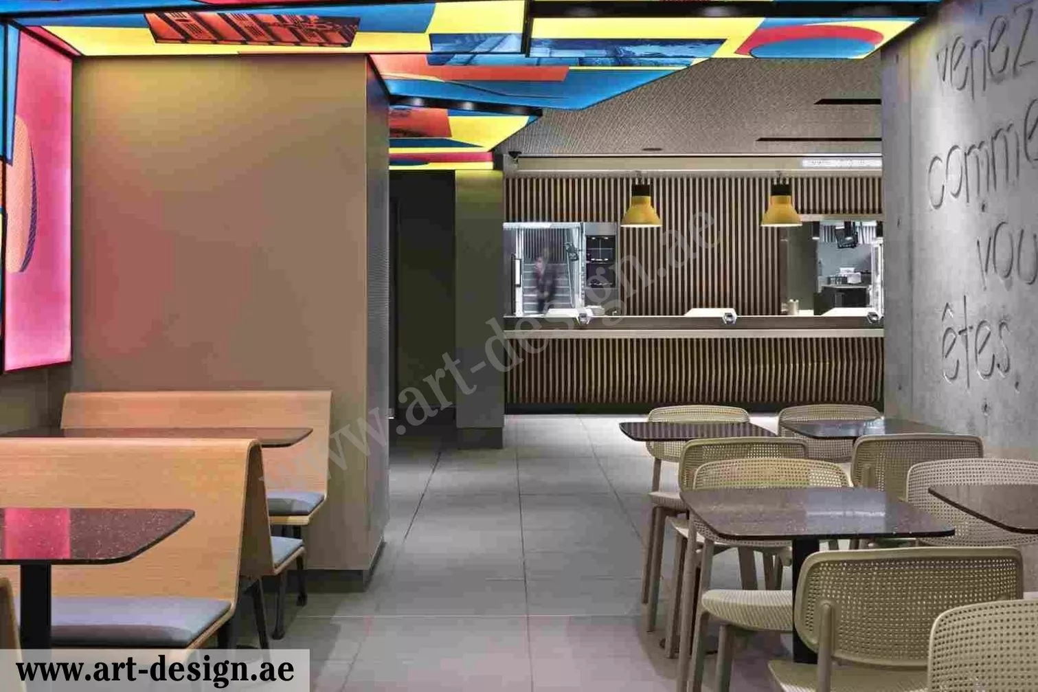 تصميم ديكور مطعم وجبات سريعة في الإمارات 2 تصميم ديكور مطعم وجبات سريعة في الإمارات