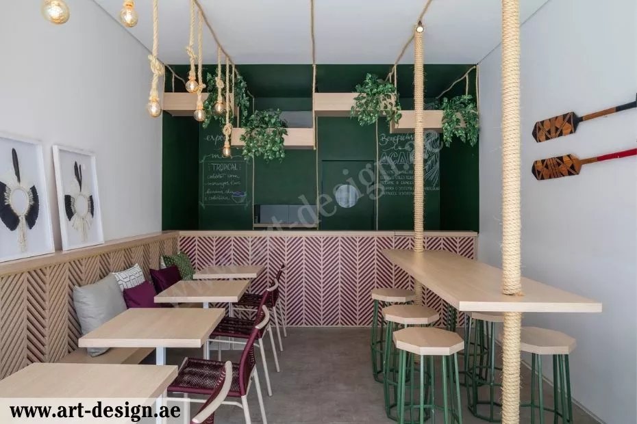 أفضل النصائح لتصميم مطعم صغير بالإمارات يناسب جميع الأذواق 6 زخرفة الجدران