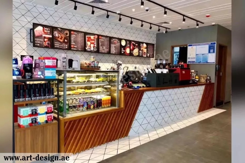 أفكار تصميم مطعم شاورما مبتكرة وفريدة في الإمارات 6 لا تنسَ توزيع بعض اللافتات المصممة بشكل ملفت